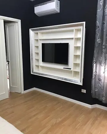 Donna Margharet Кротоне